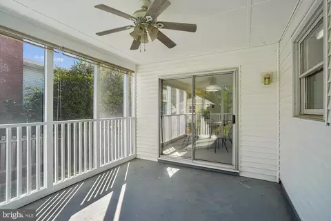 13515 Tabscott Dr, Chantilly, VA 20151 photo 15