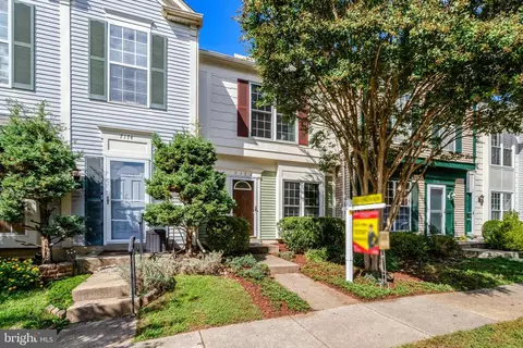 7172 Westfield Ct, Alexandria, VA 22306