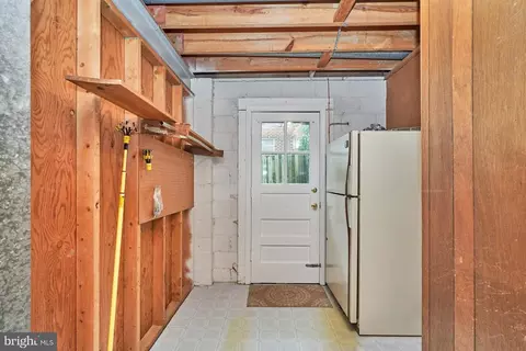 2002 Byrd Rd, Vienna, VA 22182 photo 36