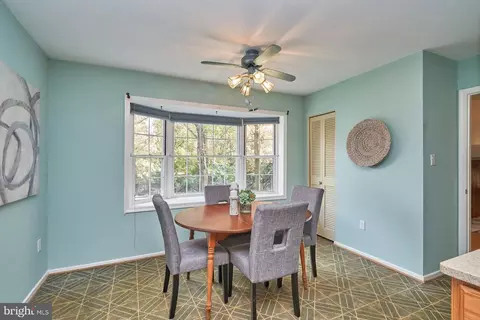2002 Byrd Rd, Vienna, VA 22182 photo 18