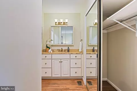 2180 Golf Course Dr, Reston, VA 20191 photo 20