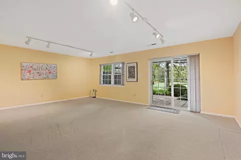 2180 Golf Course Dr, Reston, VA 20191 photo 30