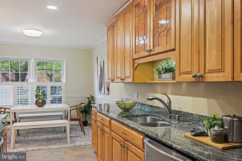 2180 Golf Course Dr, Reston, VA 20191 photo 14