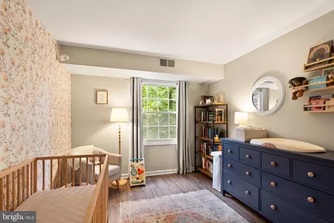 Bedroom - 5906 D Bayshire Rd, Springfield, VA 22152 photo 5 of 7
