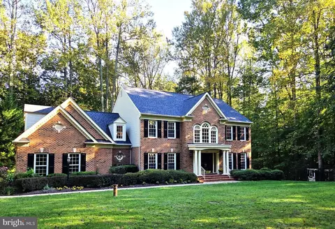 11901 Chapel Rd, Clifton, VA 20124