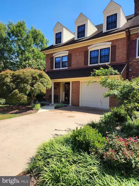 6309 Manchester Way, Alexandria, VA 22304
