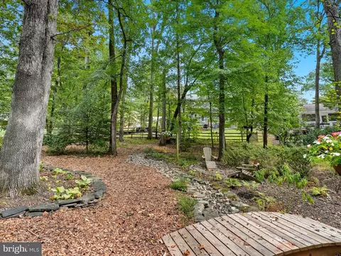 Exterior - 2350 Swaps Ct, Reston, VA 20191 photo 5 of 14