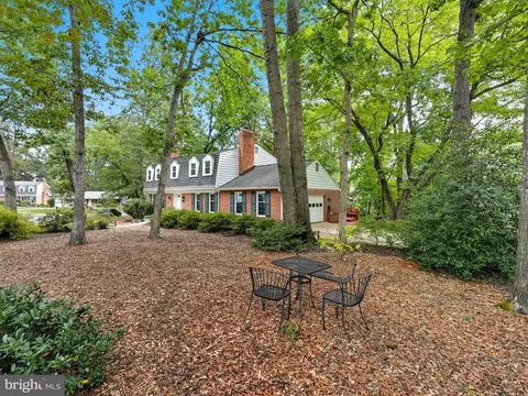 Exterior - 2350 Swaps Ct, Reston, VA 20191 photo 2 of 14