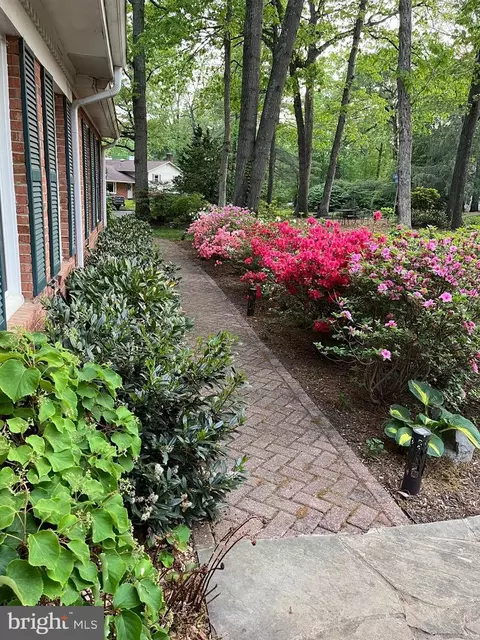 Exterior - 2350 Swaps Ct, Reston, VA 20191 photo 14 of 14