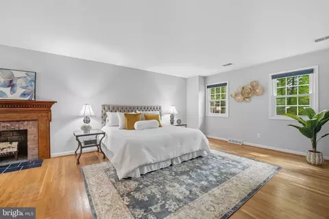 Bedroom - 2350 Swaps Ct, Reston, VA 20191 photo 1 of 7