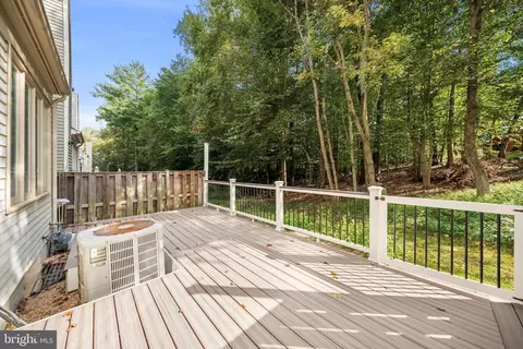 Exterior - 8323 Ridge Crossing Ln, Springfield, VA 22152 photo 2 of 3