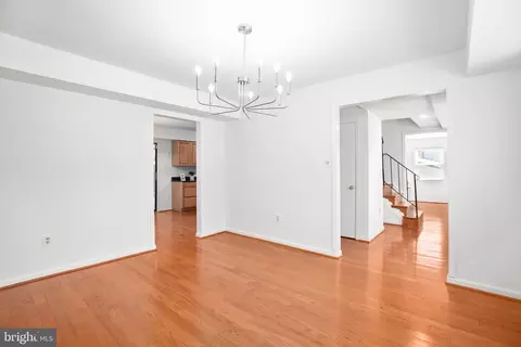 6903 Spelman Dr, Springfield, VA 22153 photo 9