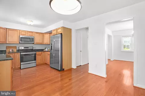 6903 Spelman Dr, Springfield, VA 22153 photo 8