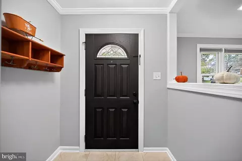 Entry Way - 7403 Charlotte St, Springfield, VA 22150 photo 1 of 2