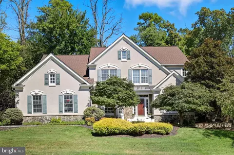 4769 Sun Orchard Dr, Chantilly, VA 20151