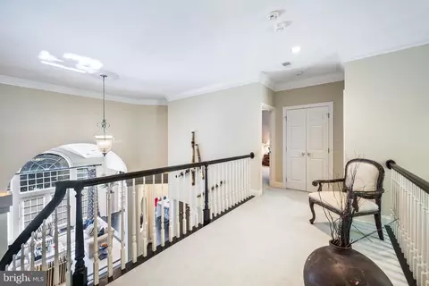 Entry Way - 7414 Old Maple Sq, Mclean, VA 22102 photo 8 of 8