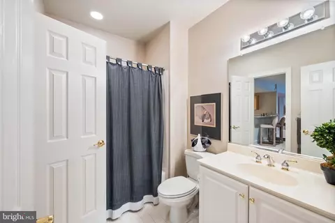 Bath - 7414 Old Maple Sq, Mclean, VA 22102 photo 5 of 5