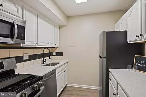 Kitchen - 11619 Vantage Hill Rd #1A, Reston, VA 20190 photo 1 of 4