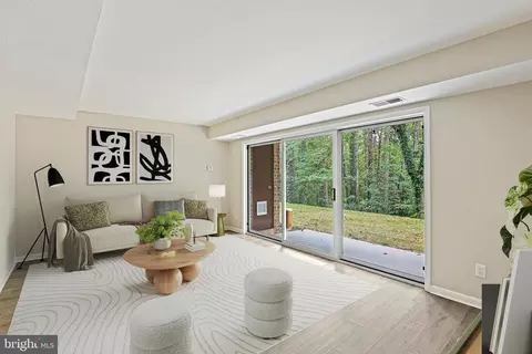 Living - 11619 Vantage Hill Rd #1A, Reston, VA 20190 photo 1 of 3