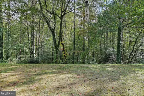 Exterior - 11619 Vantage Hill Rd #1A, Reston, VA 20190 photo 3 of 4