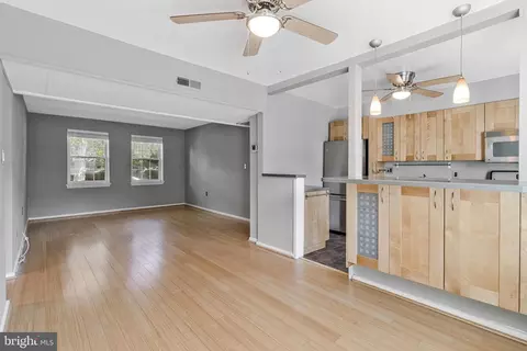 1101 Belle View Blvd #A2, Alexandria, VA 22307