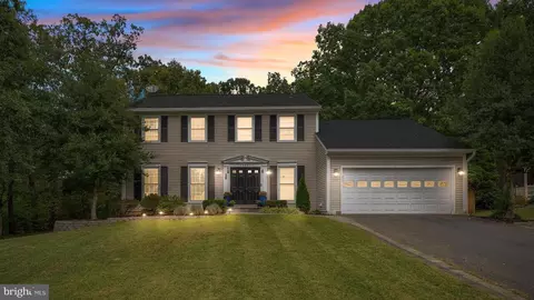 14982 Gold Post Ct, Centreville, VA 20121