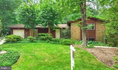 3207 Cunningham Dr, Alexandria, VA 22309