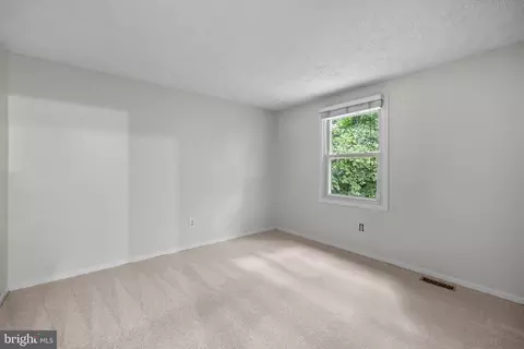 7757 Tara Heights Pl, Springfield, VA 22153 photo 26