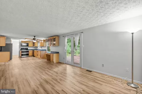 7757 Tara Heights Pl, Springfield, VA 22153 photo 19