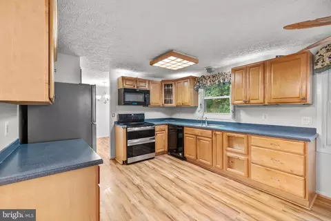7757 Tara Heights Pl, Springfield, VA 22153 photo 15