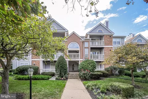 6109 Wigmore Ln #A, Alexandria, VA 22315