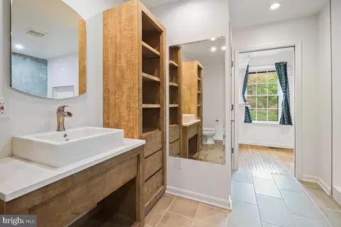 2134 Golf Course Dr, Reston, VA 20191 photo 39