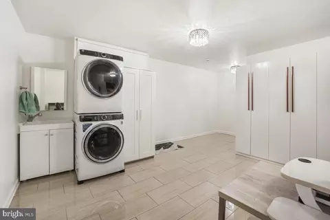 2134 Golf Course Dr, Reston, VA 20191 photo 43