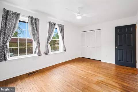2134 Golf Course Dr, Reston, VA 20191 photo 28