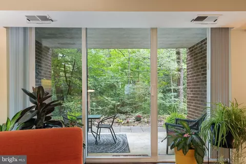 Exterior - 1532 Northgate Sq #1A, Reston, VA 20190 photo 2 of 6