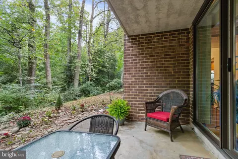 Exterior - 1532 Northgate Sq #1A, Reston, VA 20190 photo 4 of 6