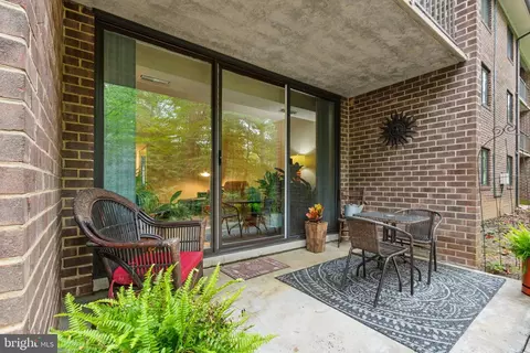 Exterior - 1532 Northgate Sq #1A, Reston, VA 20190 photo 6 of 6