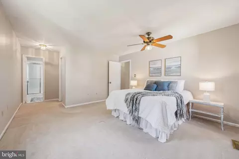 Bedroom - 8312 Timber Brook Ln, Springfield, VA 22153 photo 2 of 6