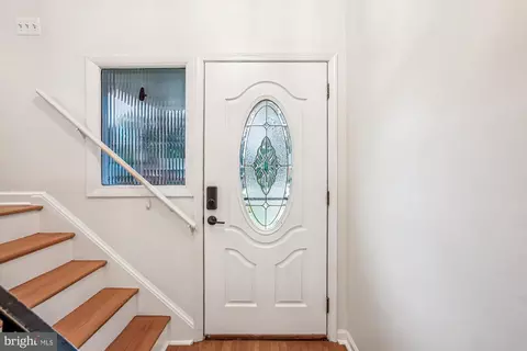 Entry Way - 5808 Ash Dr, Springfield, VA 22150 photo 1 of 5