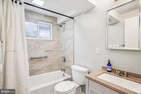 Bath - 5808 Ash Dr, Springfield, VA 22150 photo 4 of 4