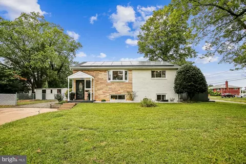 Exterior - 5808 Ash Dr, Springfield, VA 22150 photo 19 of 19