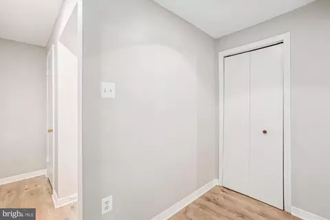 Entry Way - 5808 Ash Dr, Springfield, VA 22150 photo 3 of 5