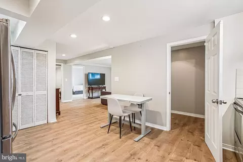 Entry Way - 5808 Ash Dr, Springfield, VA 22150 photo 5 of 5