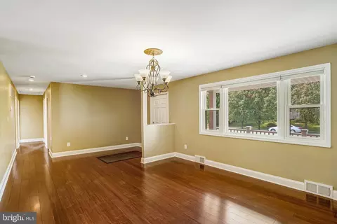 Living - 5227 Cather Rd, Springfield, VA 22151 photo 1 of 10