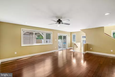 Living - 5227 Cather Rd, Springfield, VA 22151 photo 4 of 10