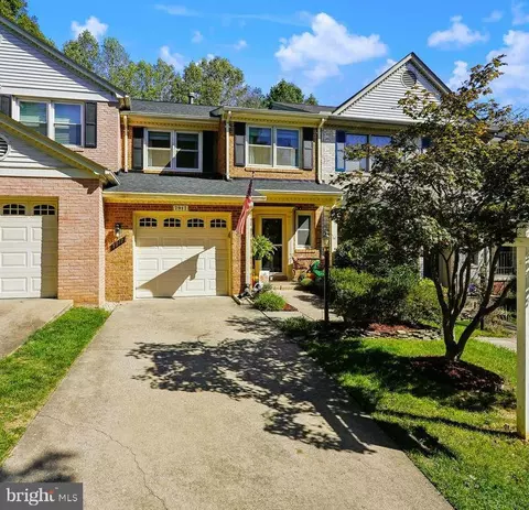 Exterior - 7917 Valleyfield Dr, Springfield, VA 22153 photo 5 of 5