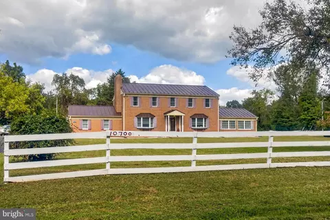 10700 Old Colchester Rd, Lorton, VA 22079