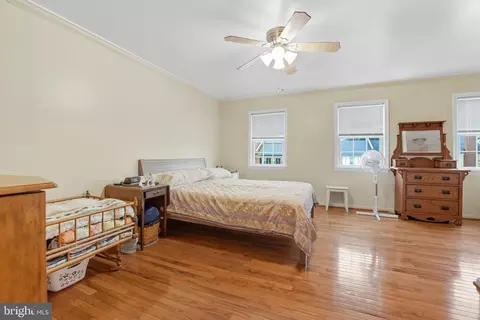 Bedroom - 8080 Powderbrook Ln, Springfield, VA 22153 photo 1 of 4