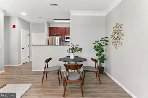 Dining - 1521 Spring Gate Dr #10413, Mclean, VA 22102 photo 1 of 2