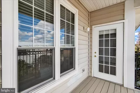 Exterior - 1521 Spring Gate Dr #10413, Mclean, VA 22102 photo 6 of 9
